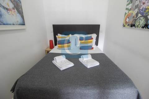 Apartamento T1kit, junto à Avenida da Boavista