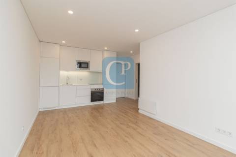 Apartamento T1 com garagem no Agra Campus 1, Pedrouços, Maia