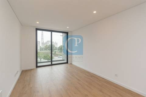 Apartamento T1 com garagem no Agra Campus 1, Pedrouços, Maia