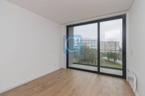Apartamento T1 com garagem no Agra Campus 1, Pedrouços, Maia