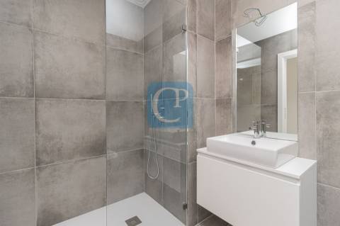 Apartamento T1 com garagem no Agra Campus 1, Pedrouços, Maia