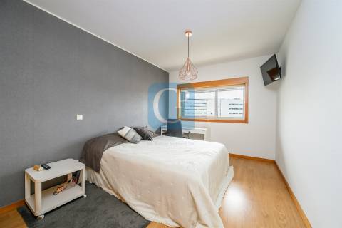 Apartamento T1 junto à Faculdade de Engenharia
