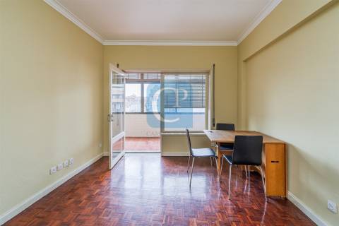 Apartamento T2+1 em Santo Ildefonso, Porto
