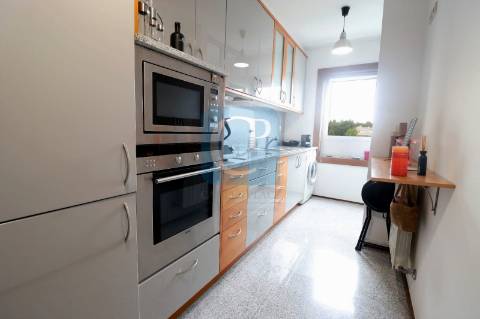 Apartamento T1 com vistas para o Rio Douro em Lordelo do Ouro