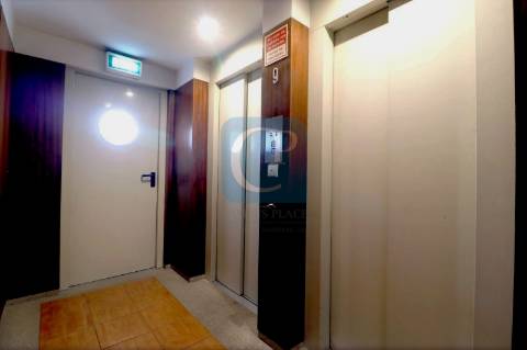 Apartamento T1 com vistas para o Rio Douro em Lordelo do Ouro