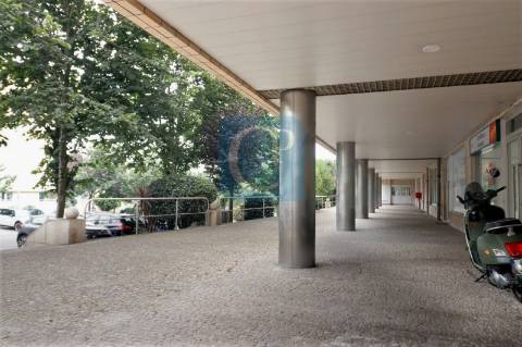 Apartamento T1 com vistas para o Rio Douro em Lordelo do Ouro