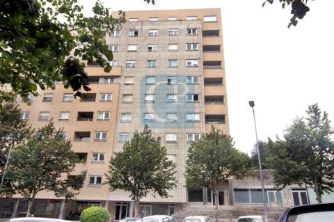 Apartamento T1 com vistas para o Rio Douro em Lordelo do Ouro