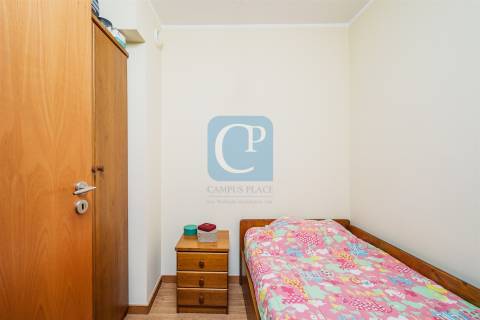 Apartamento T1 equipado, em Lordelo do Ouro