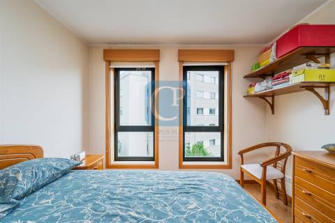 Apartamento T1 equipado, em Lordelo do Ouro
