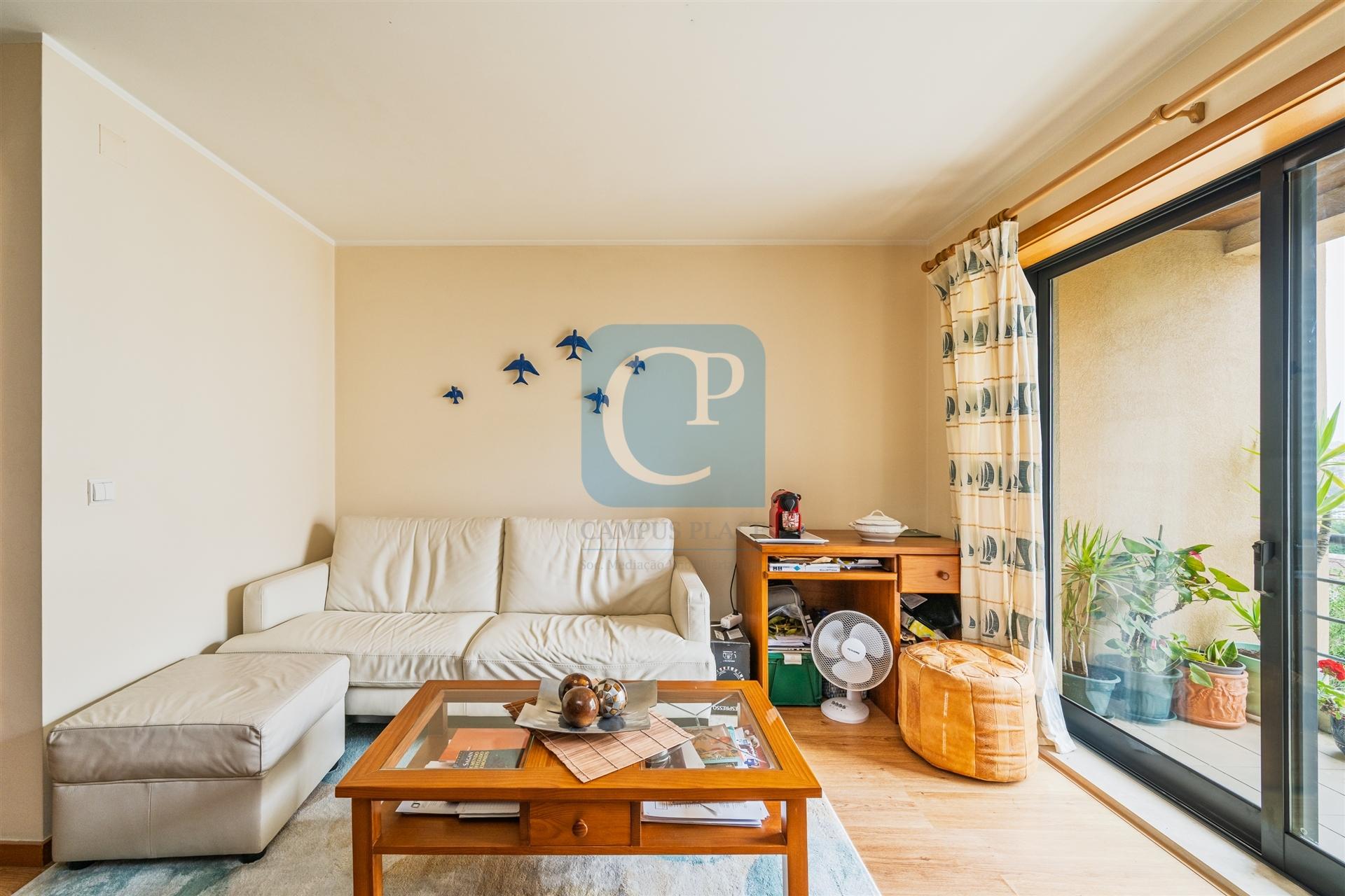 Apartamento T1 equipado, em Lordelo do Ouro