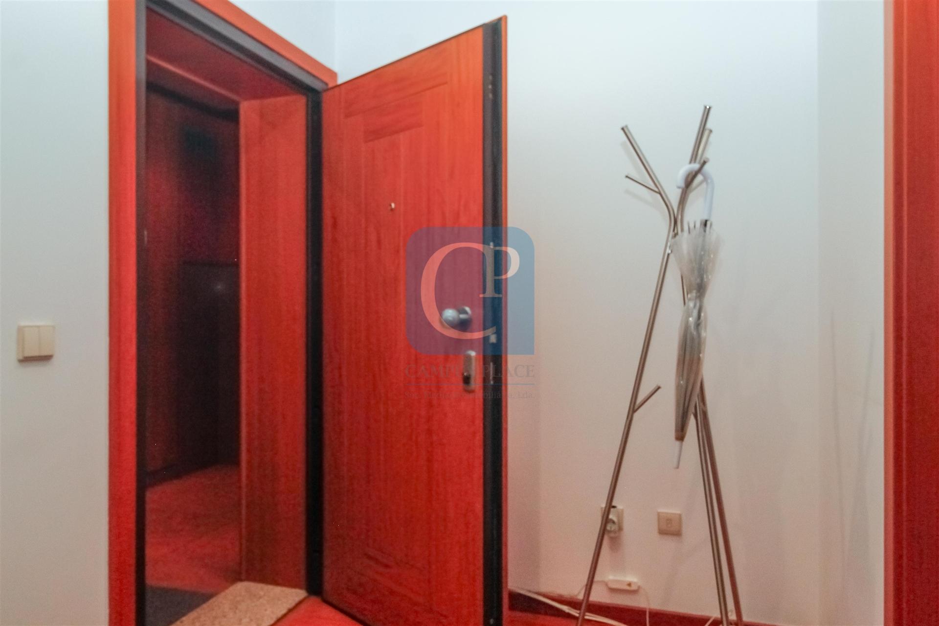 Apartamento T2 próximo ao Norteshopping