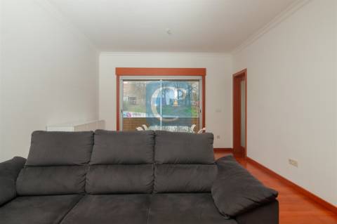 Apartamento T2 próximo ao Norteshopping