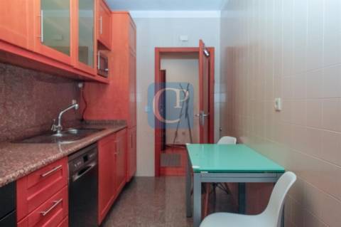 Apartamento T2 próximo ao Norteshopping