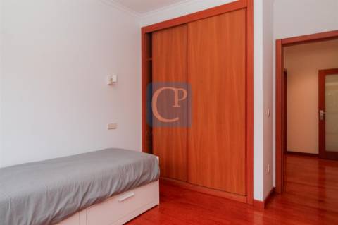 Apartamento T2 próximo ao Norteshopping