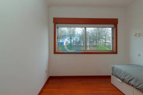 Apartamento T2 próximo ao Norteshopping