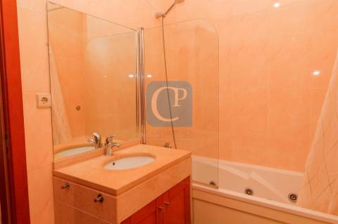 Apartamento T2 próximo ao Norteshopping