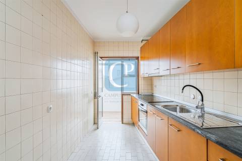 Apartamento T2+1 no Pólo Univertário Asprela e a 10 min ao Metro S.João.