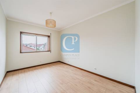 Apartamento T2+1 no Pólo Univertário Asprela e a 10 min ao Metro S.João.