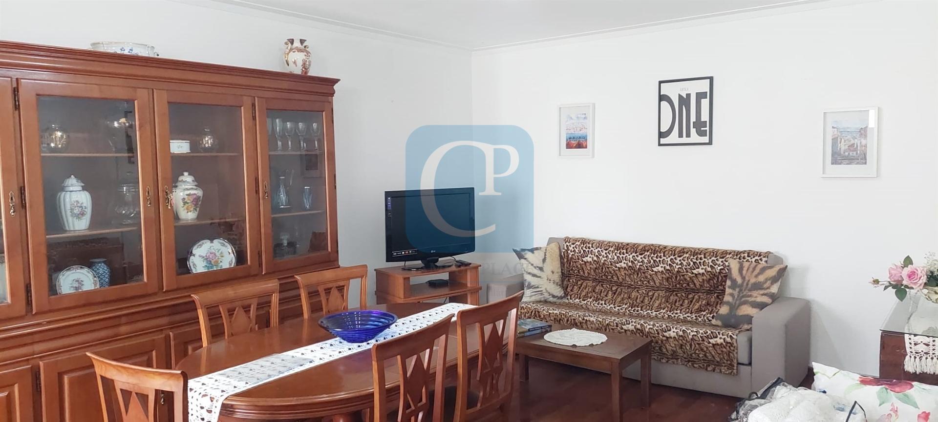 Apartamento T2 no Centro de Vila Nova de Gaia, Mafamude