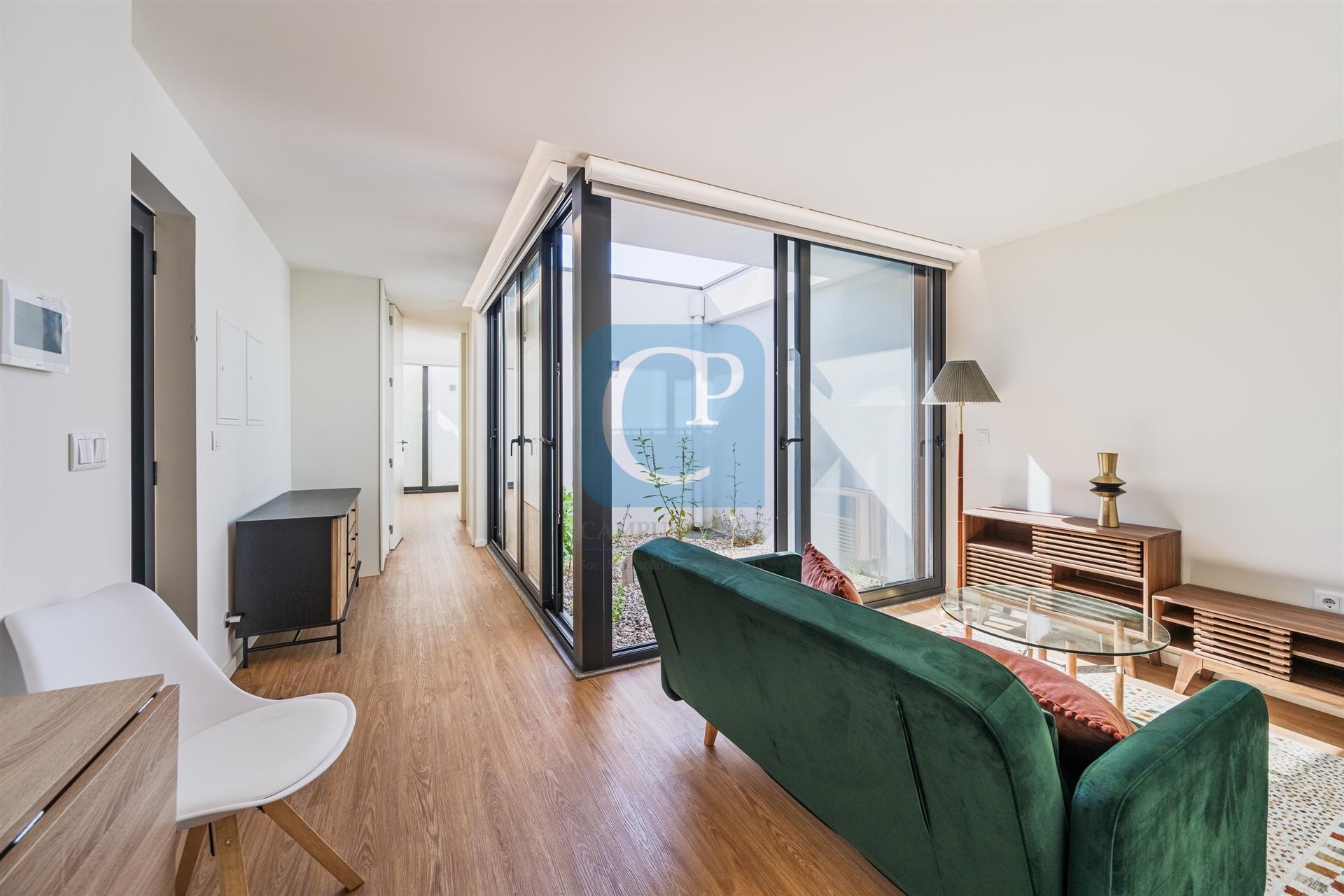 Apartamento T1 junto ao Hospital S. João