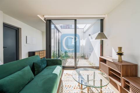 Apartamento T1 junto ao Hospital S. João