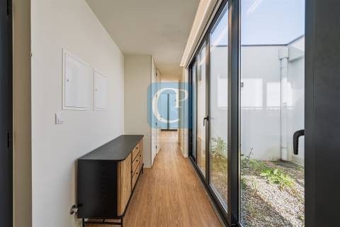 Apartamento T1 junto ao Hospital S. João