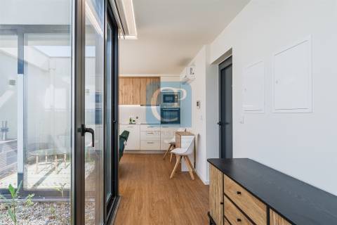 Apartamento T1 junto ao Hospital S. João