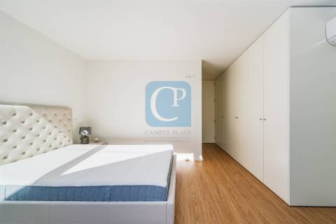 Apartamento T1 junto ao Hospital S. João