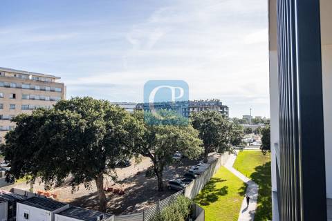 Apartamento T1Kit, novo,  no Parque dos Sobreiros, Paranhos