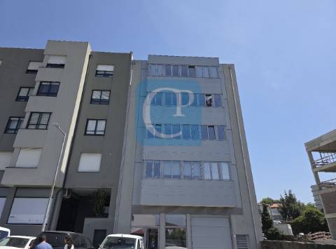Apartamento T2  mobilado e equipado em Paranhos, Porto