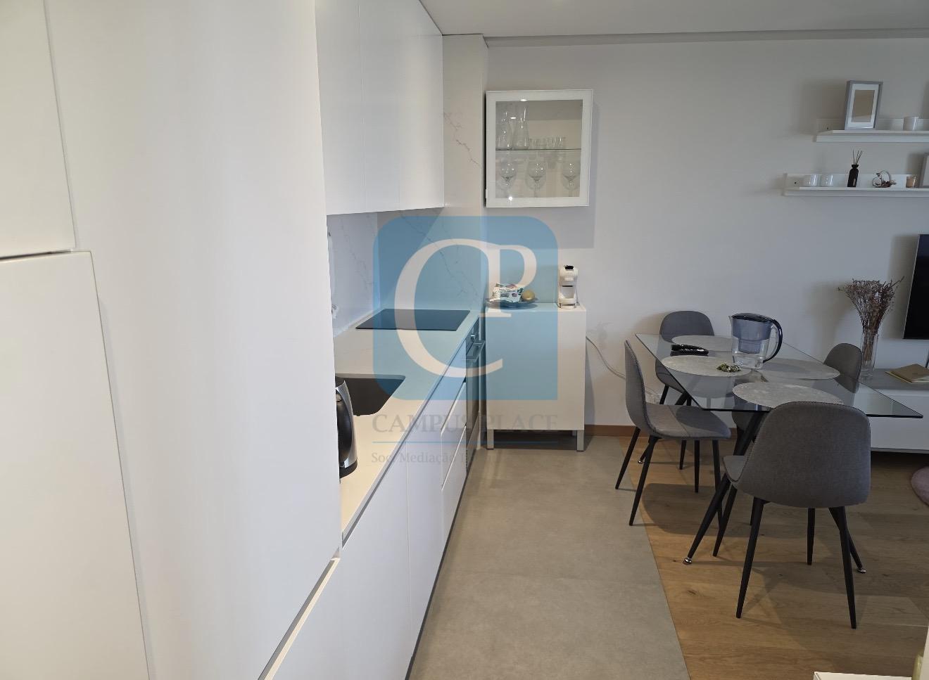 Apartamento T2  mobilado e equipado em Paranhos, Porto