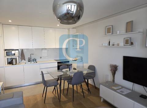 Apartamento T2  mobilado e equipado em Paranhos, Porto