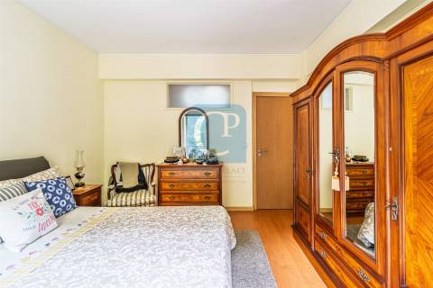 Apartamento T2+1 junto à Fonte Luminosa, Matosinhos