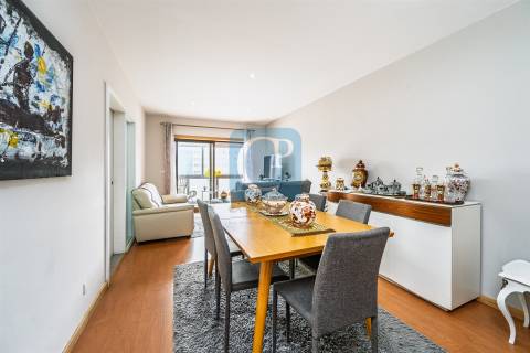 Apartamento T2+1 junto à Fonte Luminosa, Matosinhos