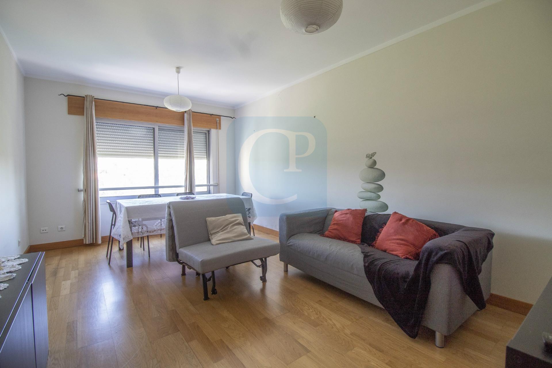 Apartamento T2 ao Hospital S. João