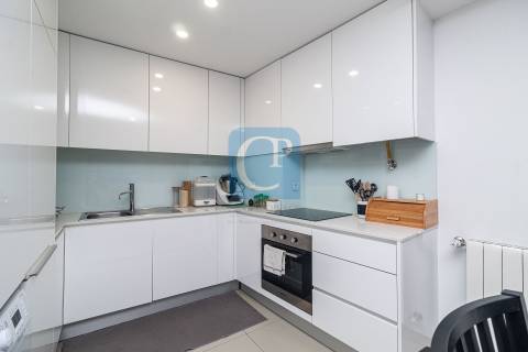 Apartamento T2Kit como novo, junto à Igreja da Areosa