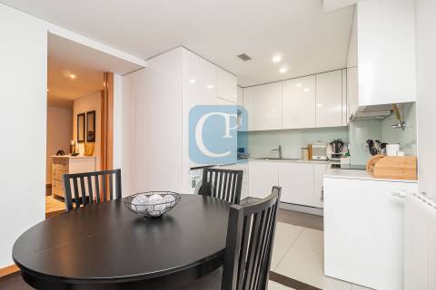Apartamento T2Kit como novo, junto à Igreja da Areosa