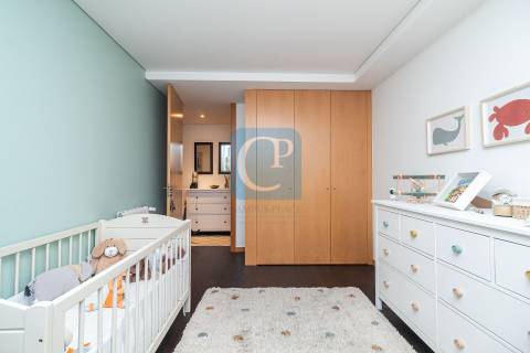 Apartamento T2Kit como novo, junto à Igreja da Areosa