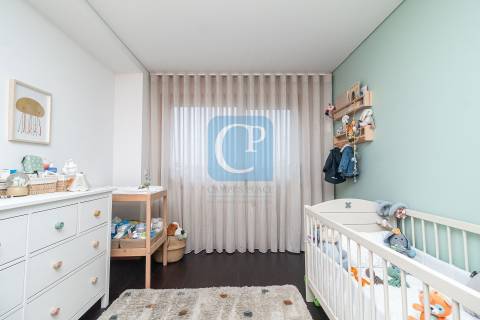 Apartamento T2Kit como novo, junto à Igreja da Areosa
