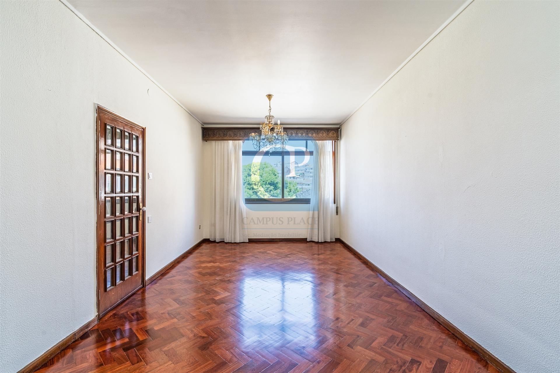 Apartamento T3 Bonfim, Porto