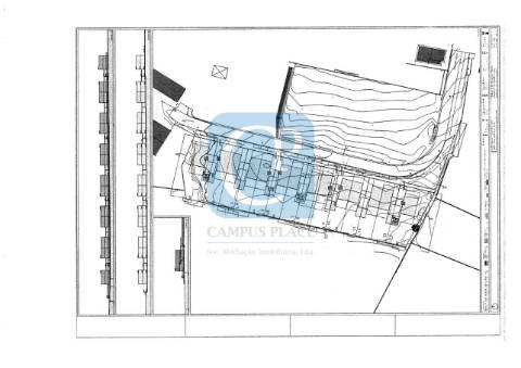 Armazém em lote para construção com 3025 m2 no Castêlo da Maia