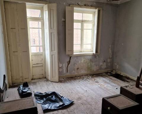 Moradia para Restauro em Pleno Centro Póvoa de Varzim