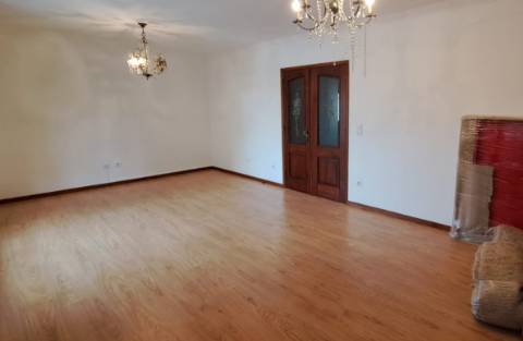 T3+1 junto ao Centro em Póvoa de Varzim