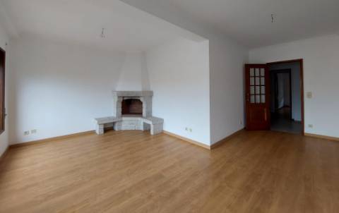 T3 Perto do Metro em Póvoa de Varzim