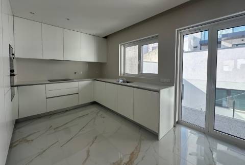 Moradia T3 nova na Póvoa de Varzim