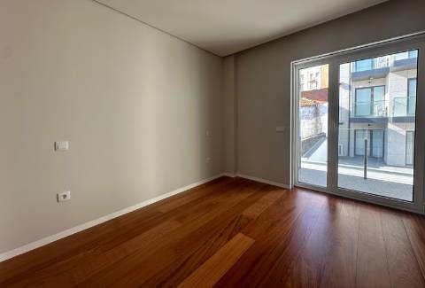 Moradia T3 nova na Póvoa de Varzim