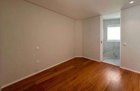 Moradia T3 nova na Póvoa de Varzim