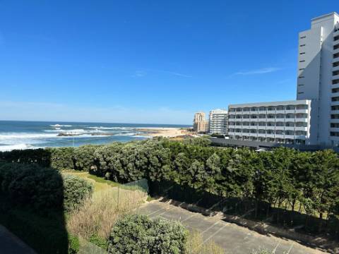 T3 em Frente ao Mar em Póvoa de Varzim