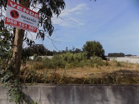 Lote com 478 m2 em Estela em Póvoa de Varzim