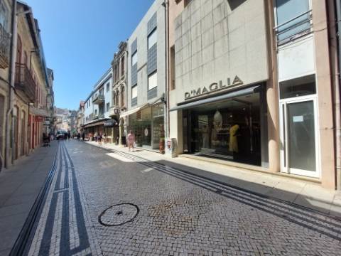 Moradia Única na Rua da Junqueira Póvoa de Varzim